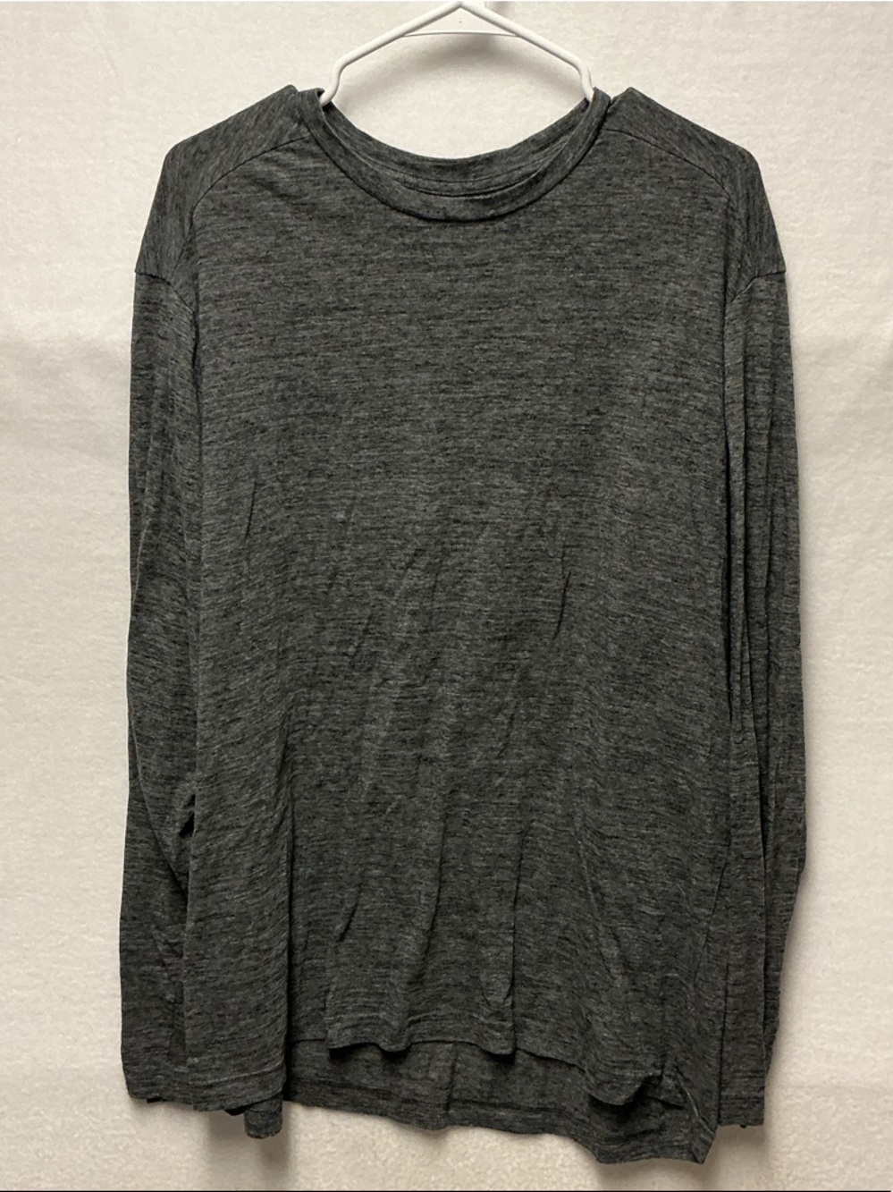 Athletic Works Men's Long Sleeve Crewneck in Heather Charcoal Sz XXL A31